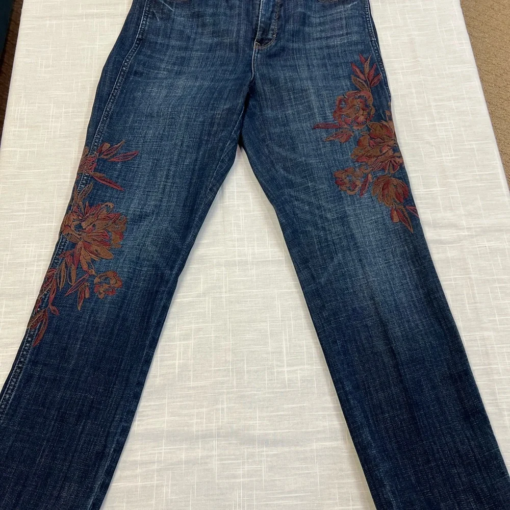 White House Black Market Embroidered Jeans - Picture 2 of 5